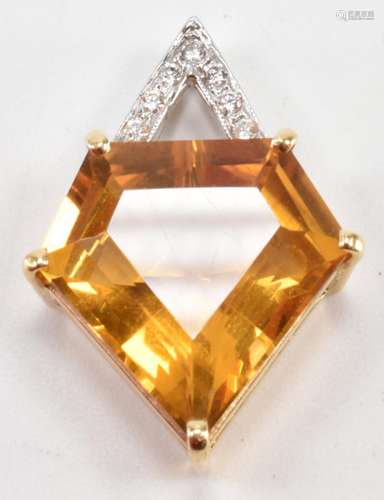 HALLMARKED 18CT GOLD CITRINE & DIAMOND PENDANT