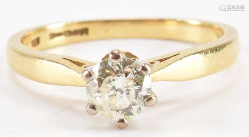 HALLMARKED 18CT GOLD & DIAMOND SOLITAIRE RING