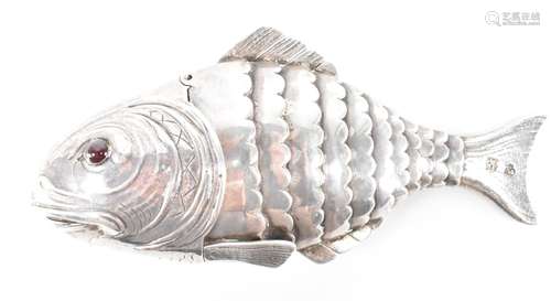 EDWARDIAN SILVER HALLMARKED FISH BOX