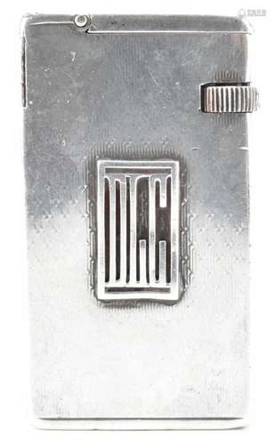 A 1940S HALLMARKED SILVER DUNHILL LIGHTER