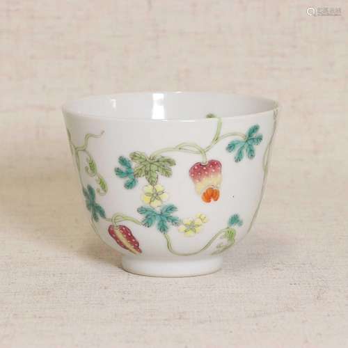 A Chinese famille rose bowl,