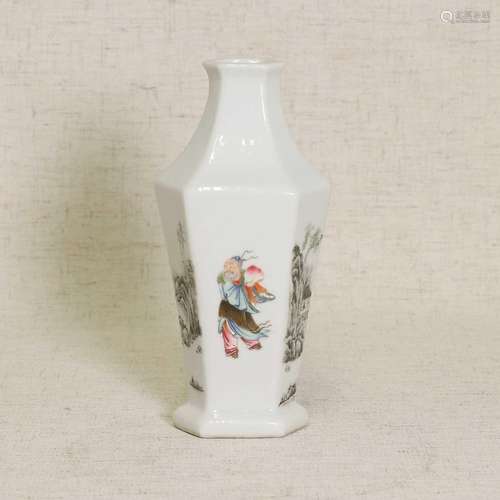 A Chinese famille rose vase,