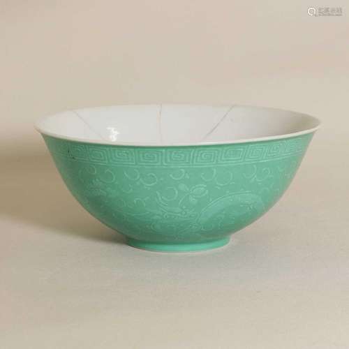 A Chinese green-glazed bowl,