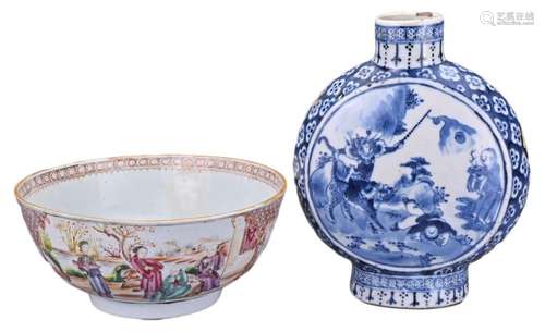 TWO CHINESE PORCELAIN ITEMS, 18/19TH CENTURY