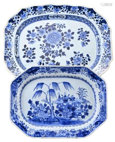 TWO CHINESE BLUE AND WHITE PORCELAIN PLATTERS, 18TH CENTURY