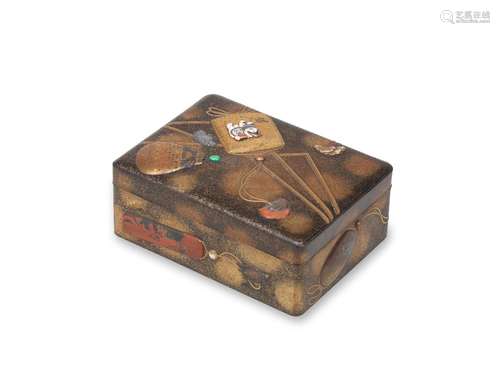 A LACQUER RECTANGULAR TEBAKO (BOX FOR ACCESSORIES) AND COVER...