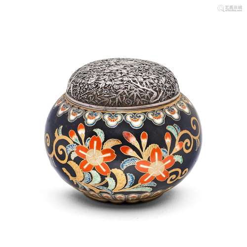 A SATSUMA GLOBULAR KORO (INCENSE BURNER) AND COVER Meiji era...