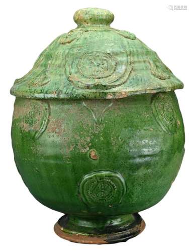 A LARGE CHINESE GREEN-GLAZED BUDDHIST JAR, SONG/YUAN DYNASTY