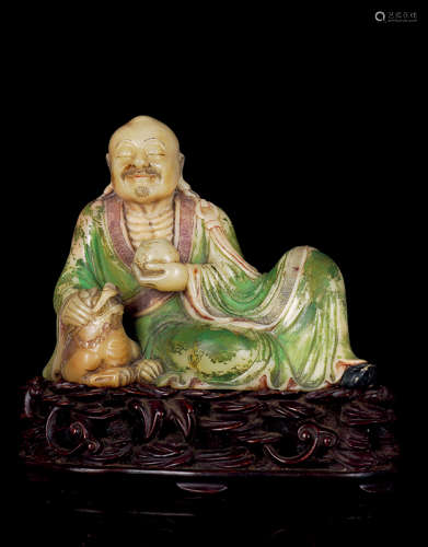 清 寿山石雕持钵罗汉