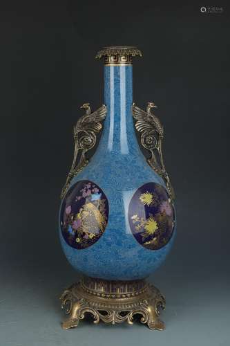 Chinese Porcelain Vase