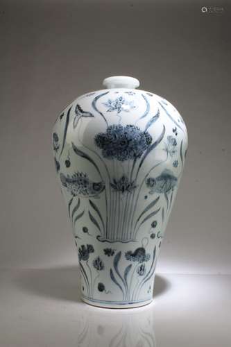 A Porcelain Meiping Vase