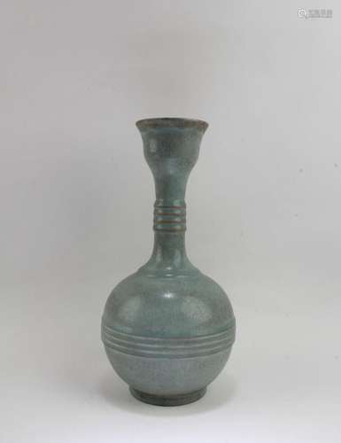 Chinese Ruyao Vase