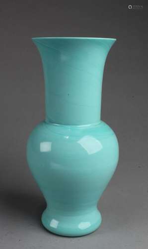 Chinese Porcelain Vase