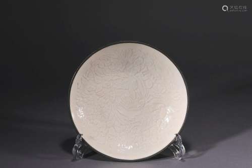 A phoenix and flower Ding kiln porcelain plate