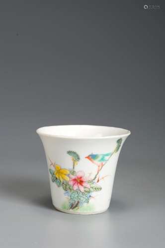 A famille rose bird and flower porcelain cup