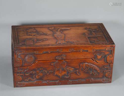 A carved fragrant rosewood box