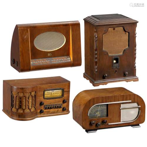 4 Radios in Unusual Cases