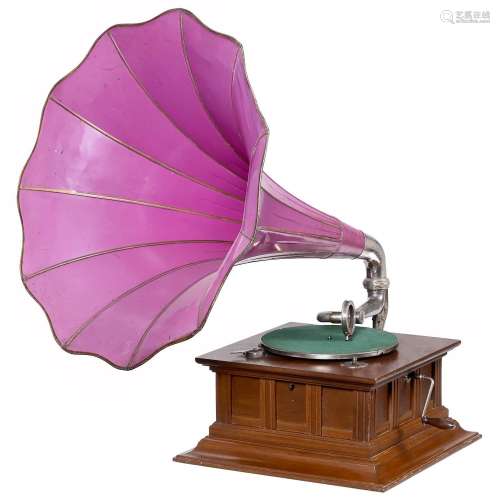 Gramophone with Original Lacquered Horn, c. 1915