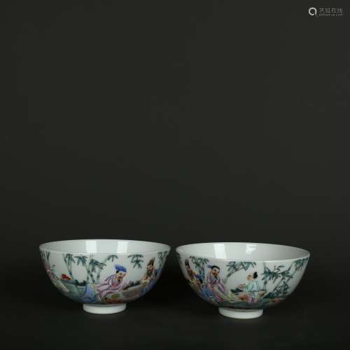 Yongzheng Period of Chinese Qing Dynasty  Famille Rose Chara...