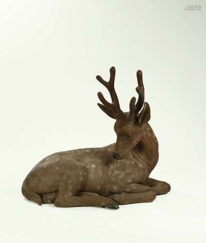 The Chinese Qing Dynasty Porcelain Deer ornament