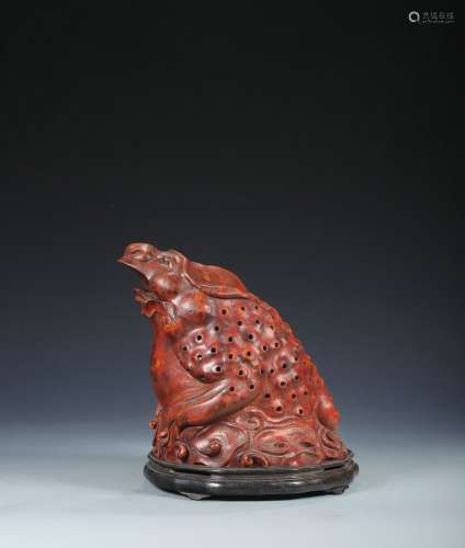 The Chinese Qing DynastyOld Bamboo Carved  Golden Toad Aroma...