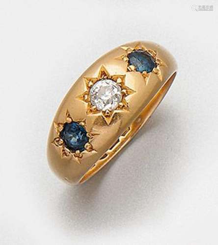 Klassischer englischer Saphir-Diamantbandring