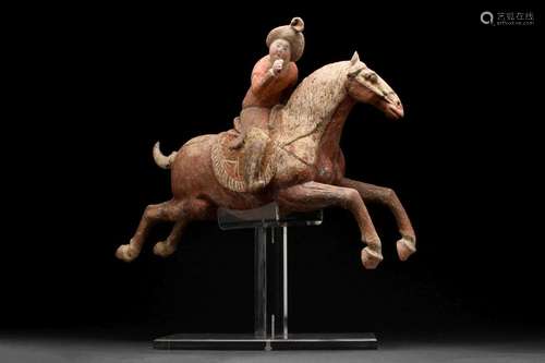 CHINESE TANG DYNASTY TERRACOTTA POLO PLAYER - TL TESTED