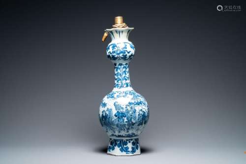 A large Dutch Delft blue and white garlic head 'chinoiserie'...
