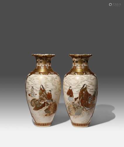 A PAIR OF LARGE JAPANESE SATSUMA VASES BY KINKOZAN