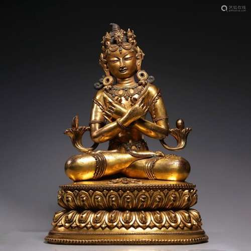 CHINESE GILT BRONZE SEATED GUANYIN