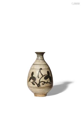 A KOREAN BUNCHEONG IRON-PAINTED BOTTLE VASE