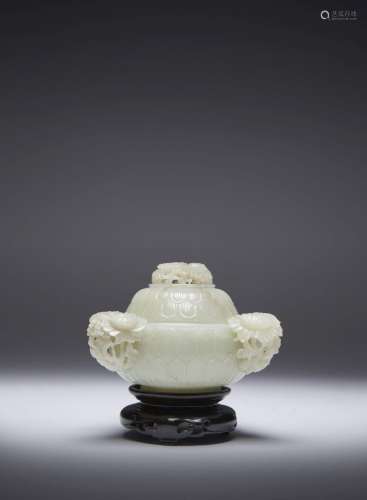 A CHINESE PALE CELADON JADE INCENSE BURNER AND COVER