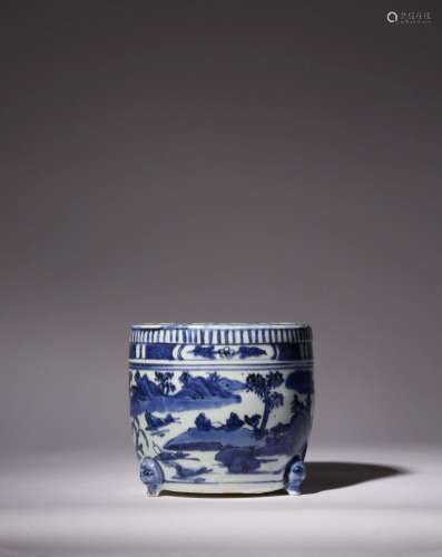 A CHINESE BLUE AND WHITE CIRCULAR INCENSE BURNER