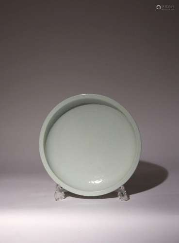 A CHINESE MING STYLE PALE CELADON GLAZED LARGE SHALLOW BOWL
