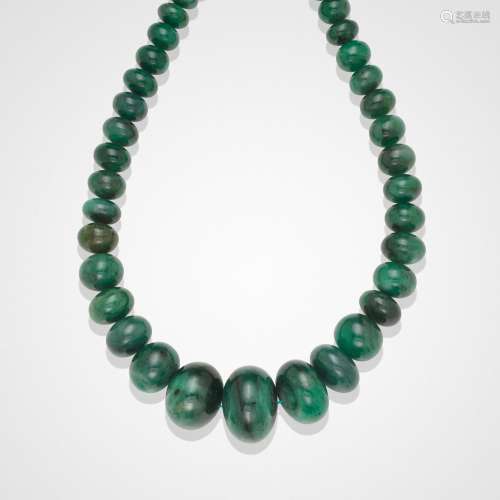 Impressive Emerald Bead Necklace