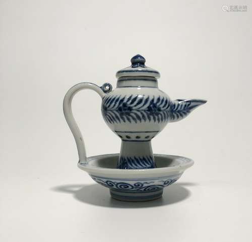 Chinese Blue and White Porcelain Ewer