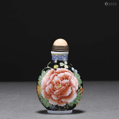 An enamel snuff bottle