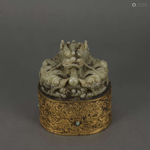 A gilt-bronze and jade 'dragon' seal