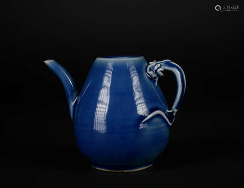 A celadon-glazed ewer