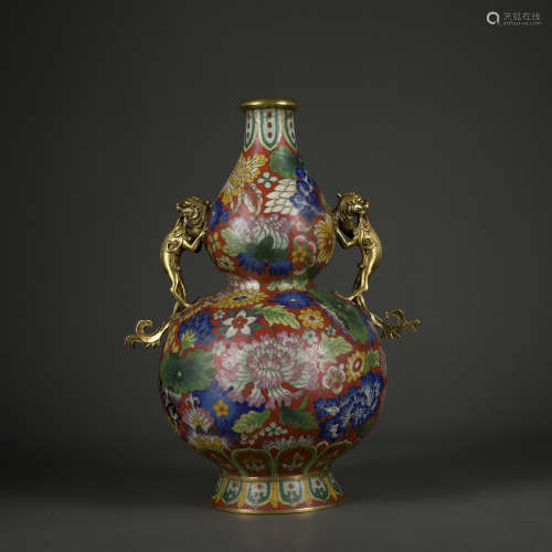 A Cloisonne enamel 'floral' gourd-shaped vase