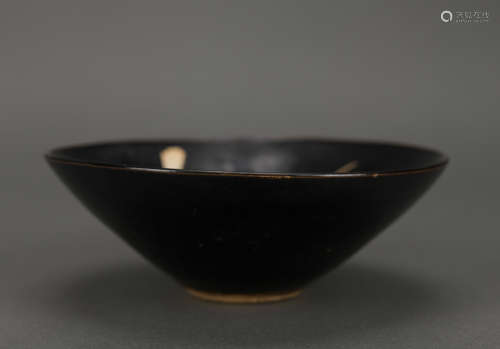 A Jizhou kiln bowl