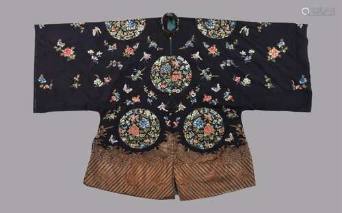 A Chinese robe worn by a wealthy Han clans-women