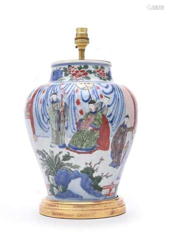 A Chinese Wucai vase