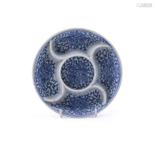 An unusual Chinese porcelain blue and white minyao circular ...