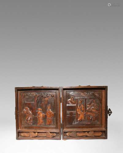 A CHINESE WOOD TWO-PANELLED FOLDING SCHOLAR'S BOX