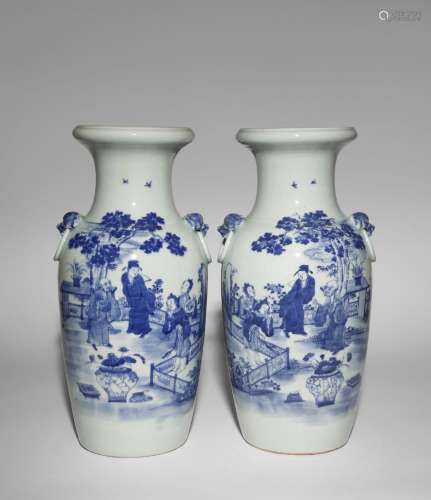 A PAIR OF CHINESE BLUE AND WHITE 'FIGURAL' BALUSTER VASE