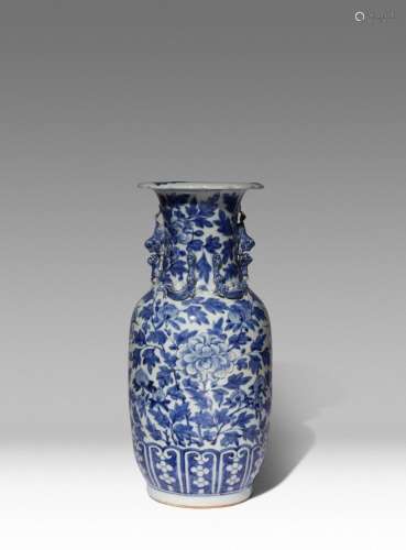 A CHINESE BLUE AND WHITE 'DOUBLE PHOENIX' BALUSTER VASE
