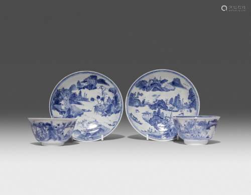 A PAIR OF CHINESE BLUE AND WHITE FLARED 'LANDSCAPE' BOWLS AN...