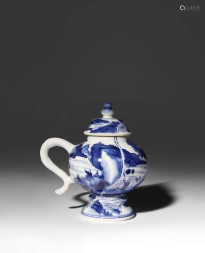 A CHINESE BLUE AND WHITE MUSTARD POT AND COVER