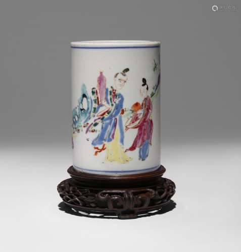 A CHINESE FAMILLE ROSE FIGURAL BRUSHPOT, BITONG